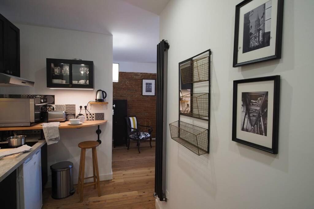 Brick And Wood - Hypercentre - Tv - Wifi Apartment *